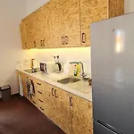 Bee Hostel