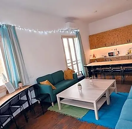 Hostel Bee Paphos