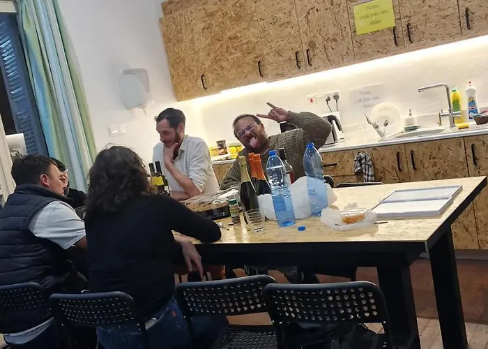 Auberge de jeunesse Bee *